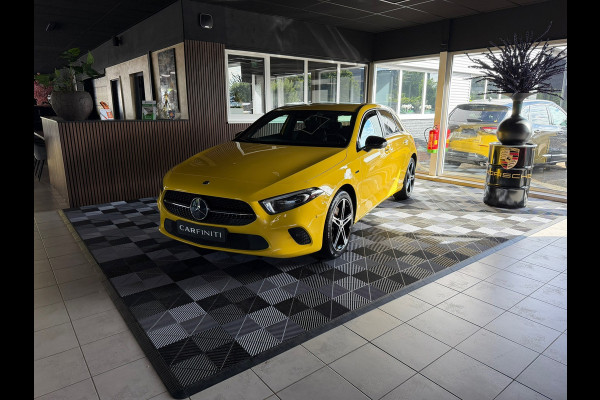 Mercedes-Benz A-Klasse 250 e Advantage 218 Pk | Widescreen | Navigatie | Cruise | Camera | Clima | Lichtmetaal.