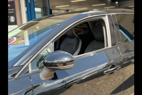 Renault Captur 1.6 E-Tech Hybrid 145 Intens AUT NAVI NAP!