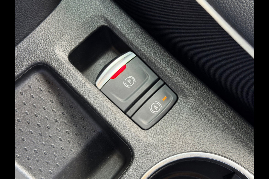 Renault Captur 1.6 E-Tech Hybrid 145 Intens AUT NAVI NAP!