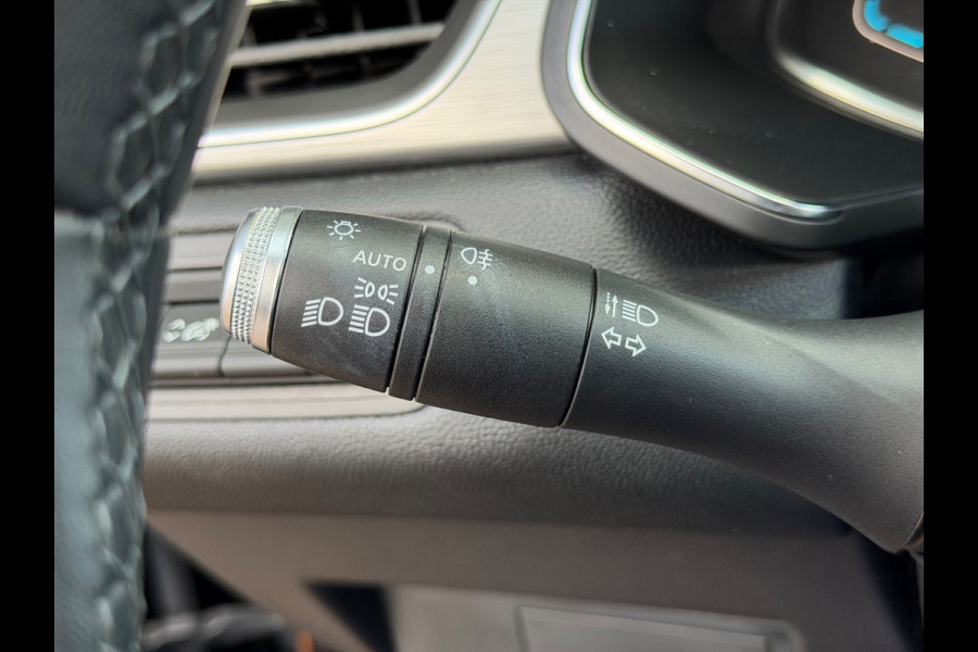 Renault Captur 1.6 E-Tech Hybrid 145 Intens AUT NAVI NAP!