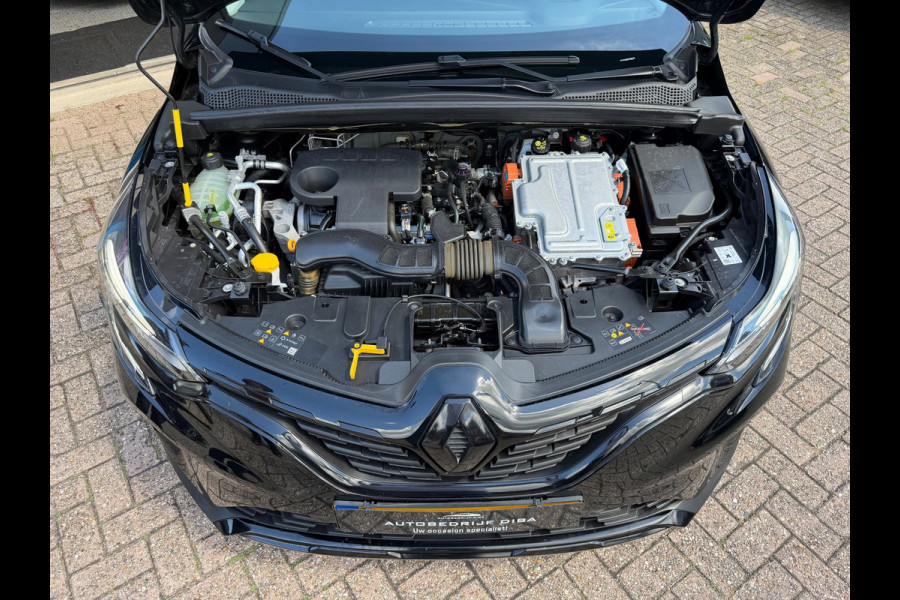 Renault Captur 1.6 E-Tech Hybrid 145 Intens AUT NAVI NAP!