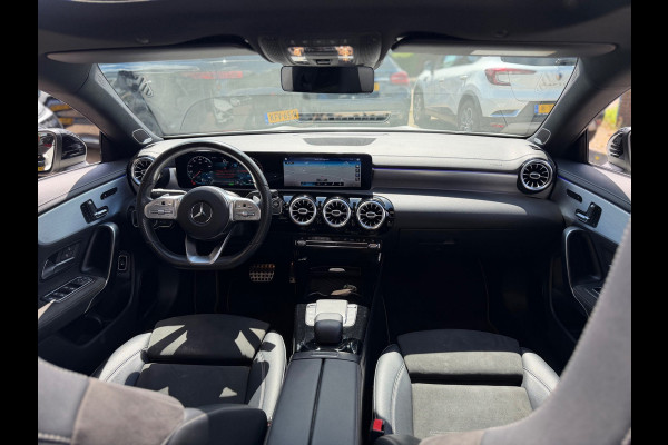 Mercedes-Benz CLA-Klasse 250e Premium Plus 2020 AUT PANO NAP