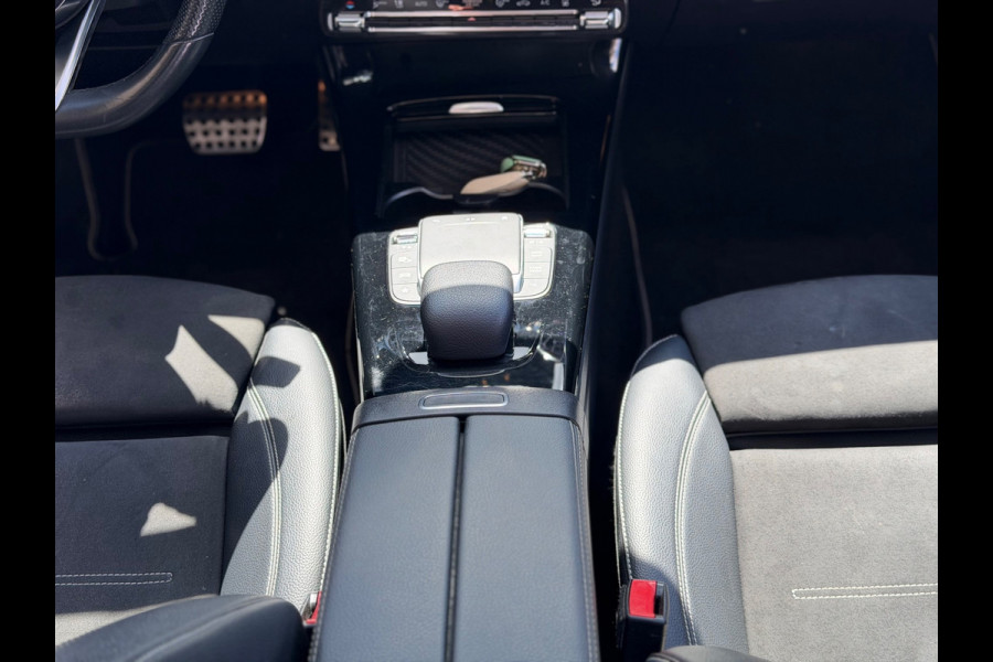 Mercedes-Benz CLA-Klasse 250e Premium Plus 2020 AUT PANO NAP