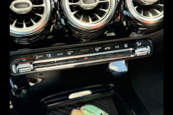 Mercedes-Benz CLA-Klasse 250e Premium Plus 2020 AUT PANO NAP