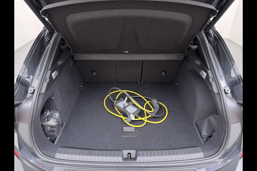 CUPRA Terramar 1.5 TSI e-Hybrid Business 204pk VAN 52000,- VOOR 47.440,- UW WKVOORDEEL: 4.460,- ZGAN AUTO | RIJKLAARPRIJS | TREKHAAK