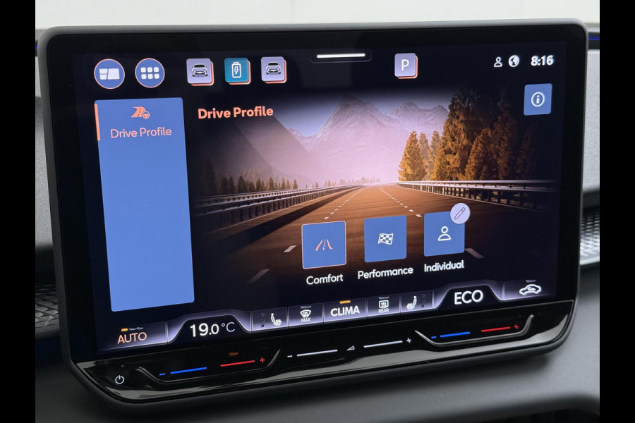 CUPRA Terramar 1.5 TSI e-Hybrid Business 204pk VAN 52000,- VOOR 47.440,- UW WKVOORDEEL: 4.460,- ZGAN AUTO | RIJKLAARPRIJS | TREKHAAK