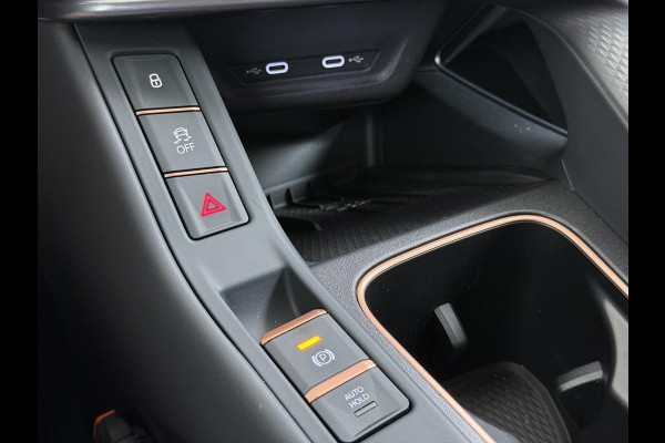 CUPRA Terramar 1.5 TSI e-Hybrid Business 204pk VAN 52000,- VOOR 47.440,- UW WKVOORDEEL: 4.460,- ZGAN AUTO | RIJKLAARPRIJS | TREKHAAK