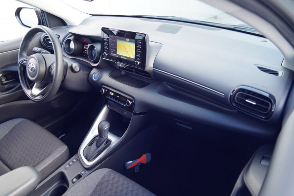Toyota Yaris 1.5 Hybrid 115 Business Plus / 1e Eigenaar / 31dkm NAP / Navigatie / Climate / Cruise