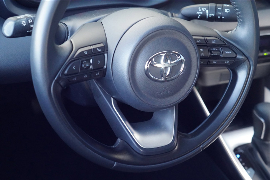 Toyota Yaris 1.5 Hybrid 115 Business Plus / 1e Eigenaar / 31dkm NAP / Navigatie / Climate / Cruise