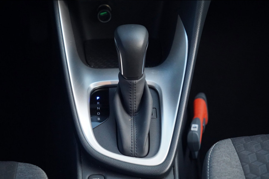 Toyota Yaris 1.5 Hybrid 115 Business Plus / 1e Eigenaar / 31dkm NAP / Navigatie / Climate / Cruise