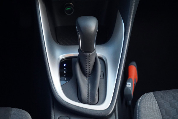 Toyota Yaris 1.5 Hybrid 115 Business Plus / 1e Eigenaar / 31dkm NAP / Navigatie / Climate / Cruise
