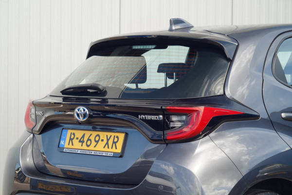 Toyota Yaris 1.5 Hybrid 115 Business Plus / 1e Eigenaar / 31dkm NAP / Navigatie / Climate / Cruise