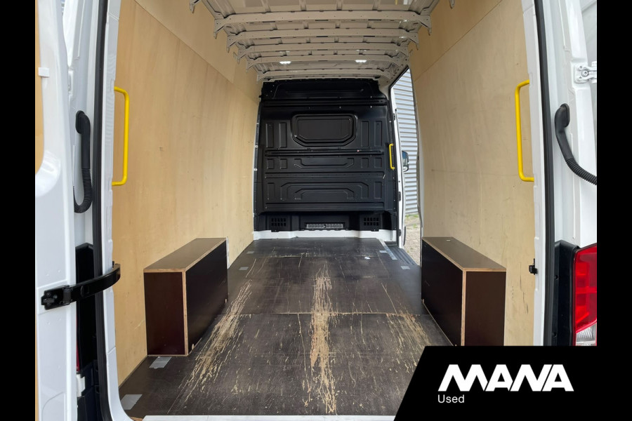 Volkswagen Crafter 35 2.0 TDI L4H3 Automaat Camera Cruise Carplay Cruise Voorruitverwarming