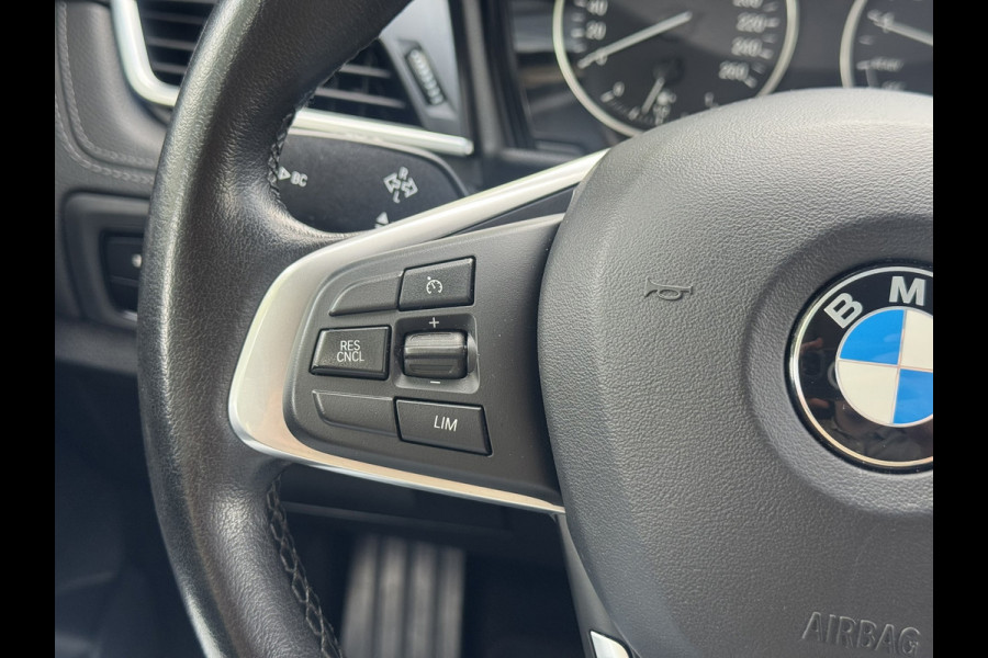 BMW 2 Serie Active Tourer 218i High Executive | Navi, Cruise, Clima, Stoelverw., Bluetooth, 18" LMV | Dealeronderhouden |