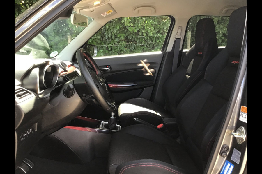 Suzuki Swift 1.4 Sport Smart Hybrid met verlengde garantie