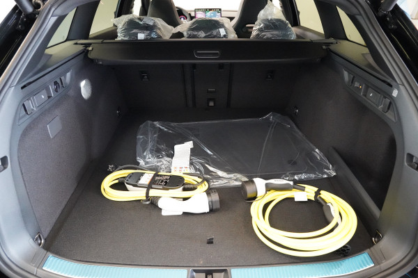 Škoda Superb Combi 1.5 TSI PHEV Sportline Business Climate control Panoramadak Leder Elek. Stoelen Stoel Ventilatie/Verwarming 24 Maanden garantie* (Vraag naar de voorwaarden)
