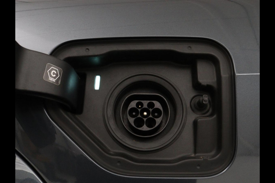BMW X5 xDrive45e High Executive Plug In | M Sport | Pano | Laser Licht | Stoelventilatie | Trekhaak | Head Up |  Leder Dashboard | Navigatie | Carplay | Harman/Kardon | Camera | Virtual
