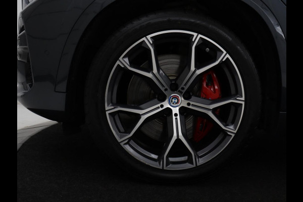 BMW X5 xDrive45e High Executive Plug In | M Sport | Pano | Laser Licht | Stoelventilatie | Trekhaak | Head Up |  Leder Dashboard | Navigatie | Carplay | Harman/Kardon | Camera | Virtual