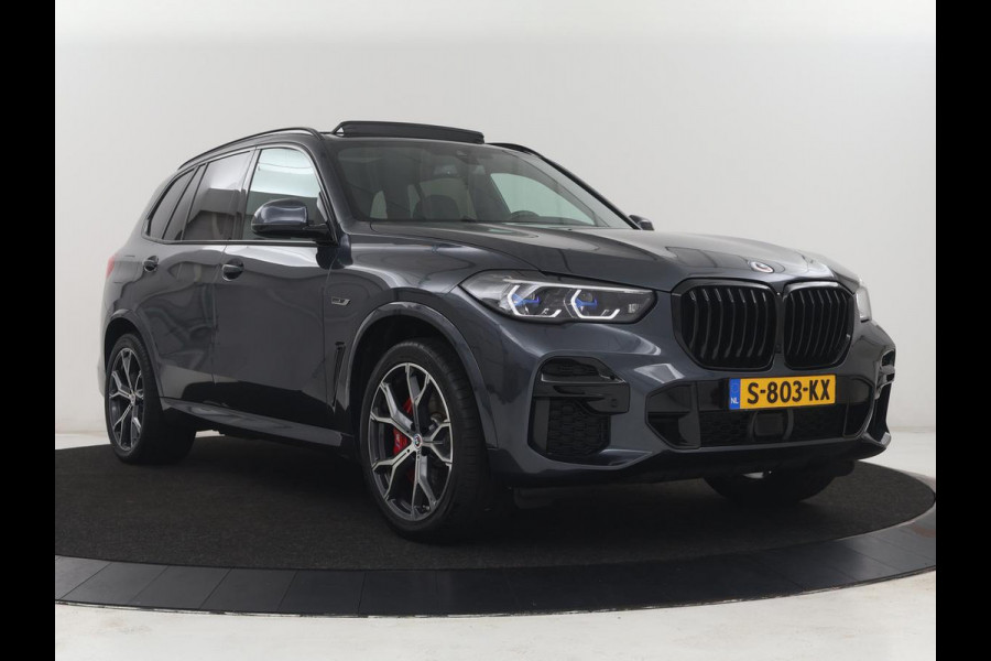 BMW X5 xDrive45e High Executive Plug In | M Sport | Pano | Laser Licht | Stoelventilatie | Trekhaak | Head Up |  Leder Dashboard | Navigatie | Carplay | Harman/Kardon | Camera | Virtual