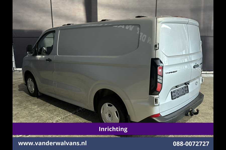 Ford Transit Custom 2.0 TDCI 150pk L1H1 Inrichting Euro6 Airco | Camera | LED | Apple Carplay | Cruisecontrol Android Auto, 2590kg Trekhaak, Verwarmde voorruit, Stoelverwarming, Parkeersensoren, Dakdragers, Bijrijdersbank