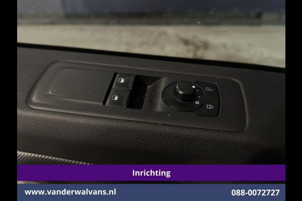 Ford Transit Custom 2.0 TDCI 150pk L1H1 Inrichting Euro6 Airco | Camera | LED | Apple Carplay | Cruisecontrol Android Auto, 2590kg Trekhaak, Verwarmde voorruit, Stoelverwarming, Parkeersensoren, Dakdragers, Bijrijdersbank