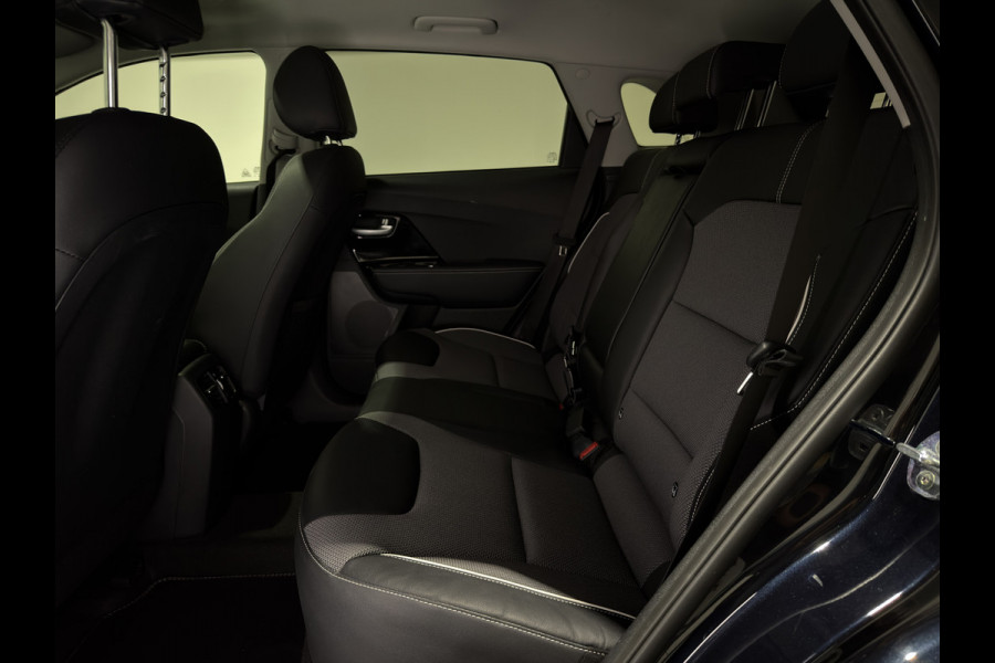 Kia e-Niro DynamicPlusLine 64 kWh | Stoelen & Stuurwiel verwarmd | SOH 94,3 %