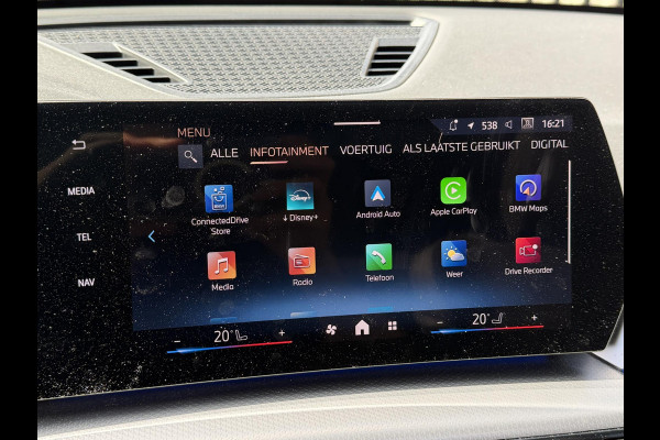 BMW X1 xDrive30e M Sport Pro 19''/Panoramadak/Harman Kardon/Trekhaak/Elektrische stoel + memory + massage/Keyless/Adaptieve cruise/360 Camera