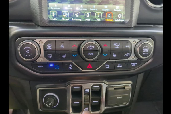 Jeep Wrangler Unlimited 4xe Hybride 380 Sahara / Trekhaak / Leder / Stuur-Stoelverwarming / Pdc.+Camera / Comf.& Convenience Pack / Apk 04-2028