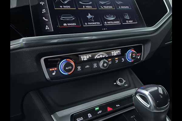 Audi Q3 Sportback 45 TFSI e 245pk S-Line | #RS-Leder | ACC | Trekhaak | Zwarte Hemelbekleding | Navi Plus | Lane Assist | Dodehoek | Lane-Assist | Stoelverwarming | Climate-Control | LED | Interieur-Voorverwarming | Bovag Garantie |