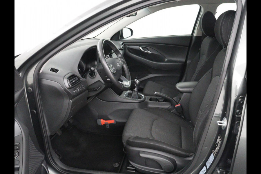 Hyundai i30 Wagon 1.0 T-GDi MHEV Comfort Smart | Keyless | Navigatie | Adaptive cruise control | Carplay | Climate control | Achteruitrij camera | DAB radio | Bluetooth