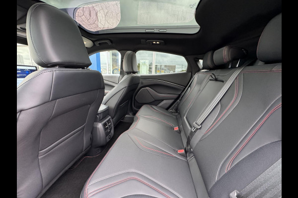 Ford Mustang Mach-E Premium AWD 75 kWh 315pk | Panoramadak | 19 inch Lichtmetaal