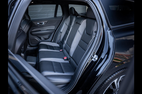 Volvo V60 2.0 T6 Plug-in hybrid AWD - R-Design l Pano l Trekh. l H&K