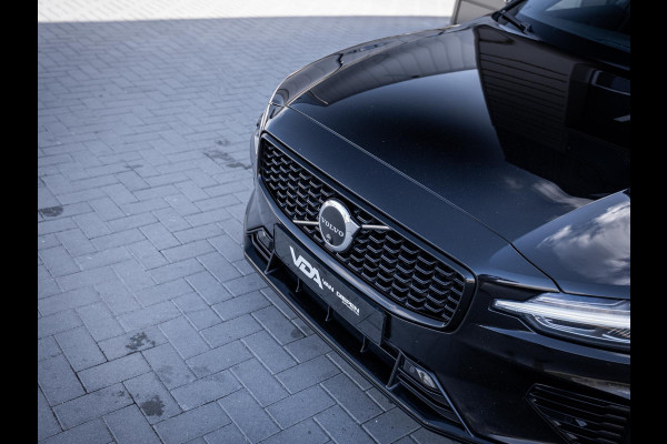 Volvo V60 2.0 T6 Plug-in hybrid AWD - R-Design l Pano l Trekh. l H&K