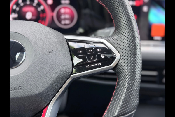 Volkswagen Golf 2.0 TSI GTI Clubsport Pano/Camera/Acc