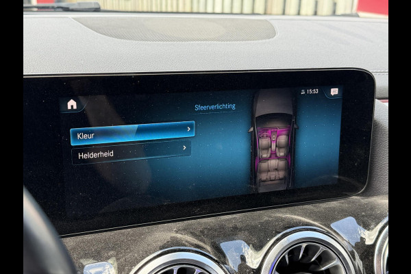 Mercedes-Benz B-Klasse 250 e AMG Line 18''/Dodehoek/Camera/Keyless/Sfeerverlichting/DAB/PDC v+a/Stoelverwarming/Apple Carplay & Android Auto