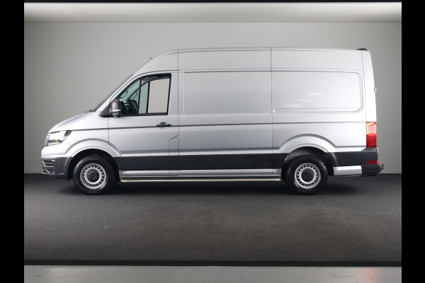 Volkswagen Crafter 35 2.0 TDI L3H3 Highline EURO VI 140 pk Automaat | Verlengde garantie | Navigatie | Trekhaak | Parkeersensoren | Achteruitrijcamera |