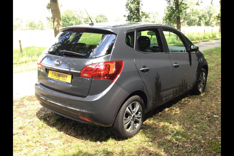 Kia Venga 1.6 CVVT Edition AUTOMAAT/Camera All-seasons