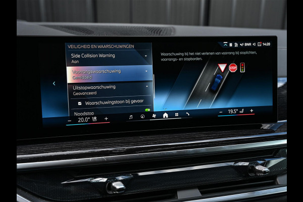 BMW X5 xDrive50e | M-Sport Pro | Panoramadak | Active Cruise | 360 Camera | Iconic Glow | Harman/Kardon | Memory Seats | Head-Up | Luchtvering | Ambiance Interieur | Trekhaak |