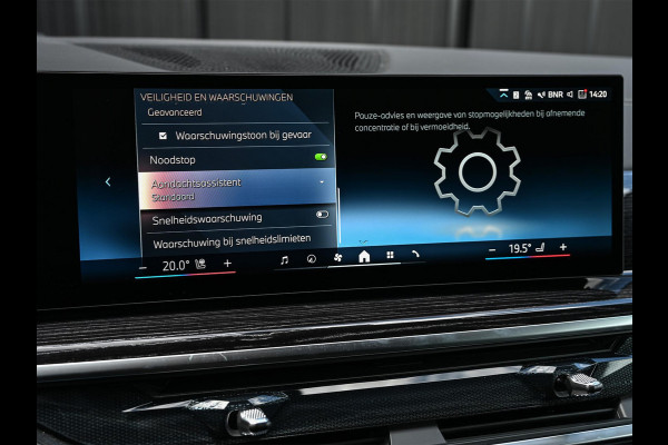 BMW X5 xDrive50e | M-Sport Pro | Panoramadak | Active Cruise | 360 Camera | Iconic Glow | Harman/Kardon | Memory Seats | Head-Up | Luchtvering | Ambiance Interieur | Trekhaak |