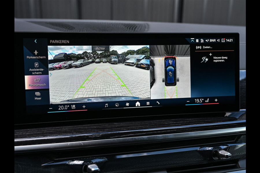 BMW X5 xDrive50e | M-Sport Pro | Panoramadak | Active Cruise | 360 Camera | Iconic Glow | Harman/Kardon | Memory Seats | Head-Up | Luchtvering | Ambiance Interieur | Trekhaak |