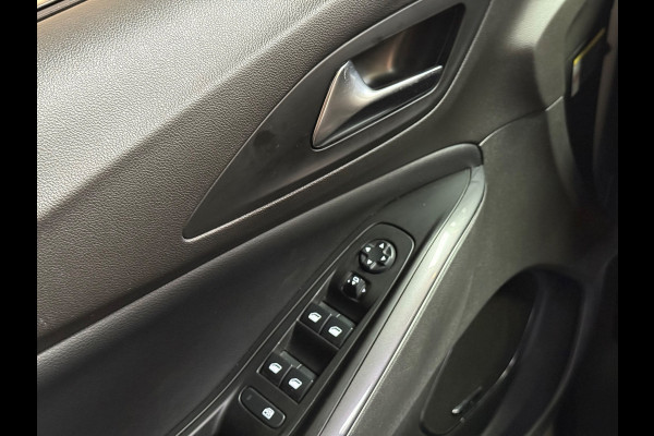 Opel Grandland X 1.2 Turbo Innovation | Camera | Led | Stoelverwarming | Carplay | Audio installatie premium