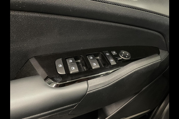 Kia Sportage 1.6 T-GDi Hybrid DynamicLine Navigatie Apple Carplay Android Auto Camera Parkeersensoren Adaptive Cruise Control Full Led Virtual Cockpit Climate Control Lichtmetalen velgen