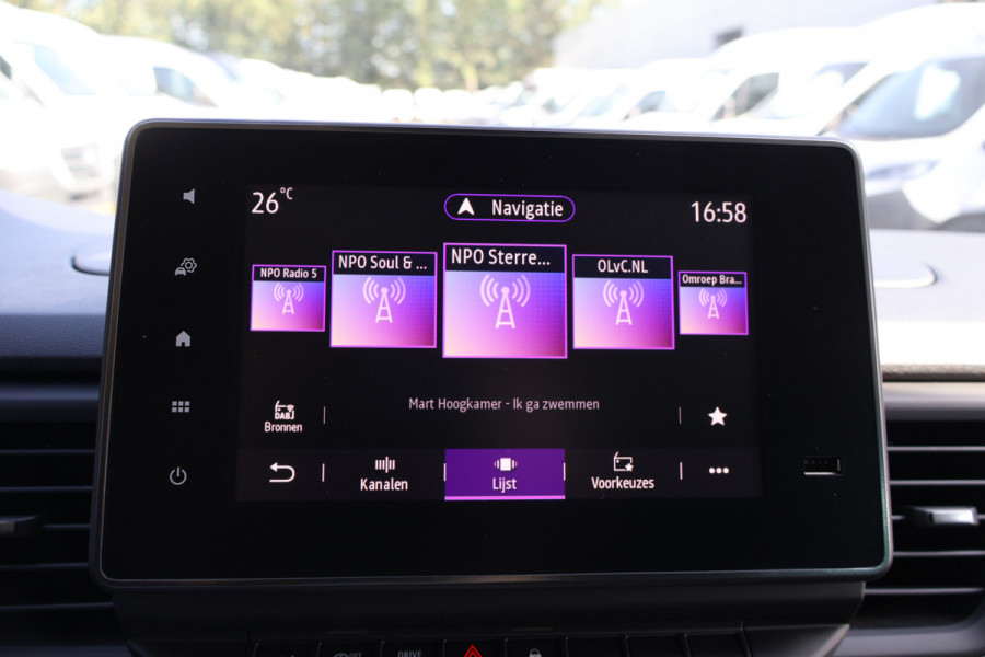 Renault Trafic 2.0 dCi 170pk L2 H1 DC BPM Vrij Black Line
