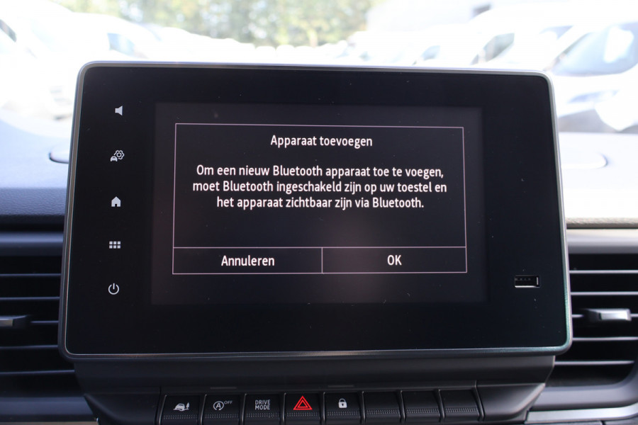 Renault Trafic 2.0 dCi 170pk L2 H1 DC BPM Vrij Black Line