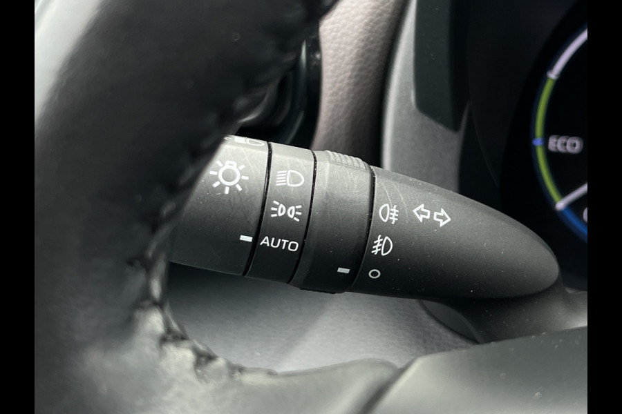 Toyota Yaris Cross 1.5 Hybrid Executive | Navi | 360 Camera | Carplay | Dodehoek | Winter Pack