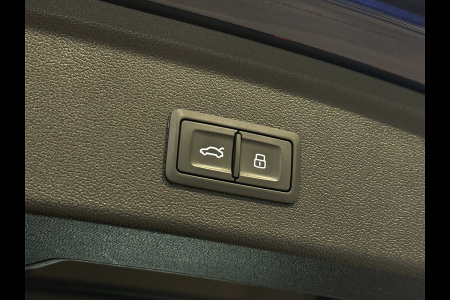 Audi A3 Sportback 40 TFSI e| RS stoelen | Carplay | Camera | ACC | S-line | Elektr. achterklep | Side Assist
