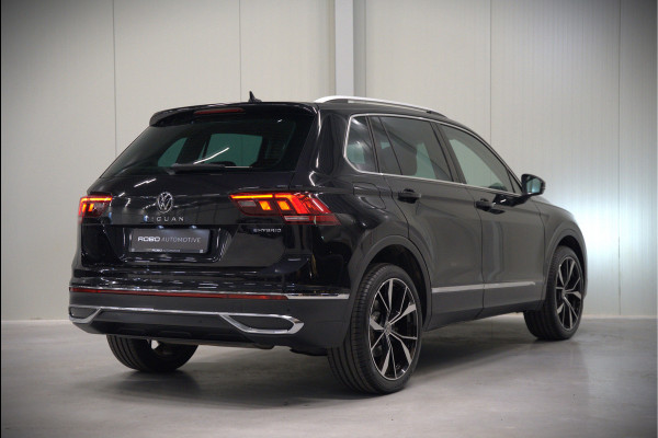 Volkswagen Tiguan 1.4 TSI eHybrid Elegance Business | Stoelverwarming | Stuurverwarming | Massage | iQ Light | Trekhaak | Ambiance Verlichting | Adaptive Cruise Control | Keyless | Apple Carplay | Navigatie | SOH 85,33%