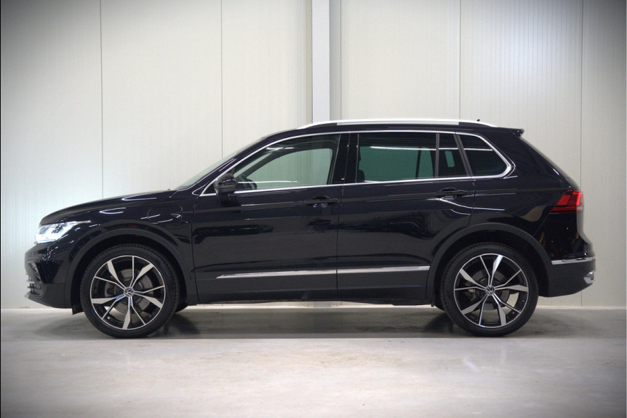 Volkswagen Tiguan 1.4 TSI eHybrid Elegance Business | Stoelverwarming | Stuurverwarming | Massage | iQ Light | Trekhaak | Ambiance Verlichting | Adaptive Cruise Control | Keyless | Apple Carplay | Navigatie | SOH 85,33%