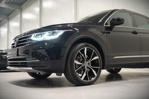 Volkswagen Tiguan 1.4 TSI eHybrid Elegance Business | Stoelverwarming | Stuurverwarming | Massage | iQ Light | Trekhaak | Ambiance Verlichting | Adaptive Cruise Control | Keyless | Apple Carplay | Navigatie | SOH 85,33%