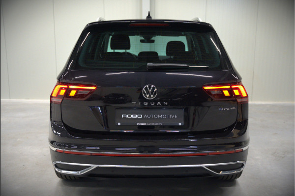 Volkswagen Tiguan 1.4 TSI eHybrid Elegance Business | Stoelverwarming | Stuurverwarming | Massage | iQ Light | Trekhaak | Ambiance Verlichting | Adaptive Cruise Control | Keyless | Apple Carplay | Navigatie | SOH 85,33%